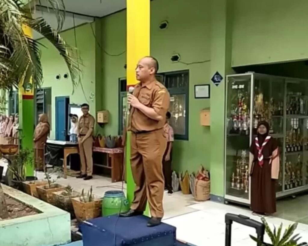 Kata sambutan Guru