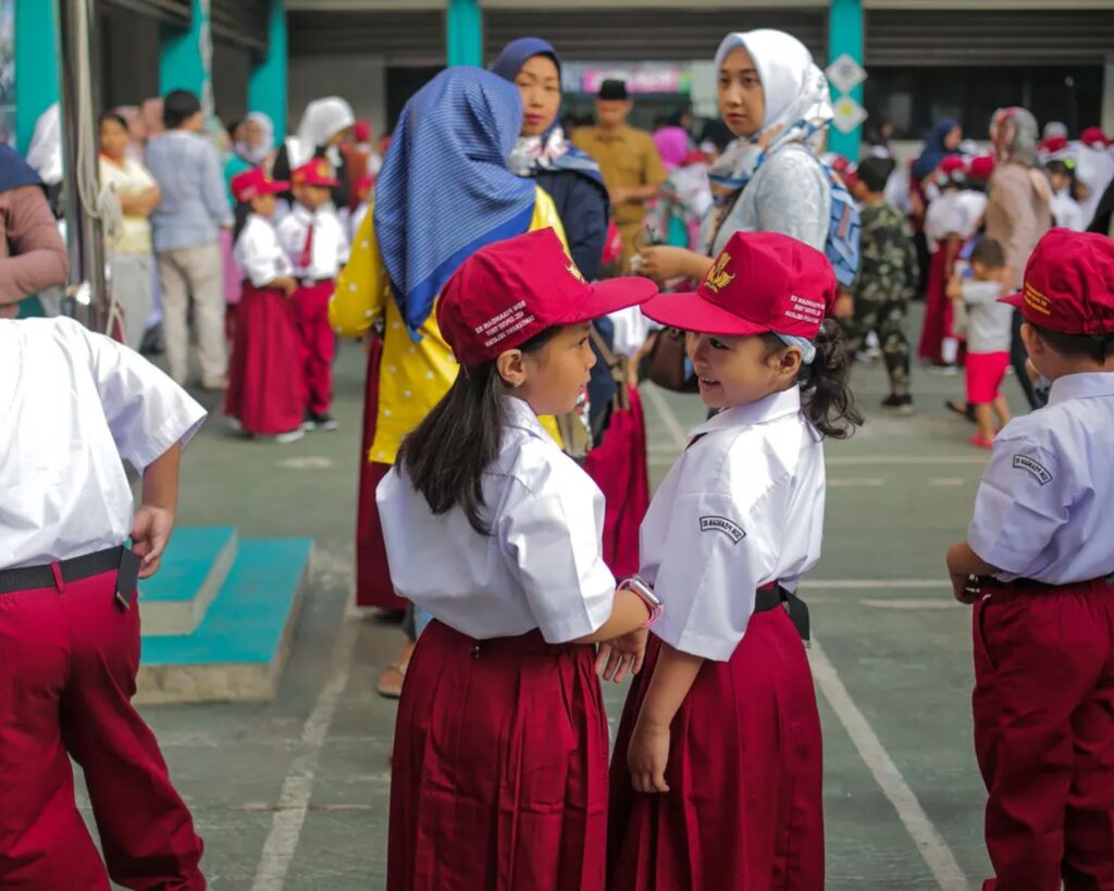 Pertemuan Wali Kelas dengan Orang Tua Murid